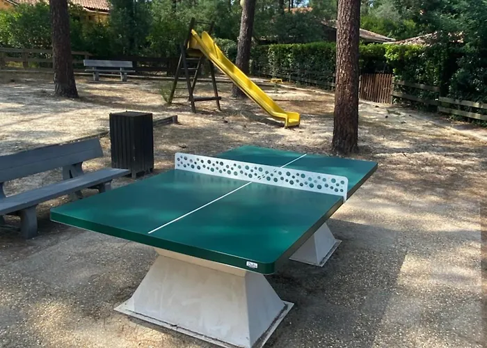 샬레 Dans Les Pins